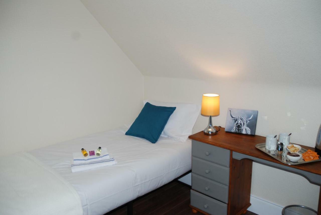 The Coo'S Guest House Inverness Kültér fotó